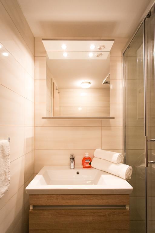Neva Old Town Apartments Сплит Номер фото