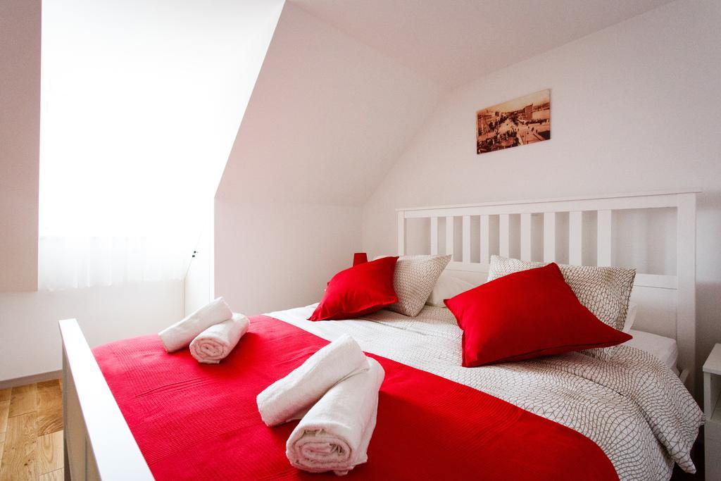 Neva Old Town Apartments Сплит Номер фото